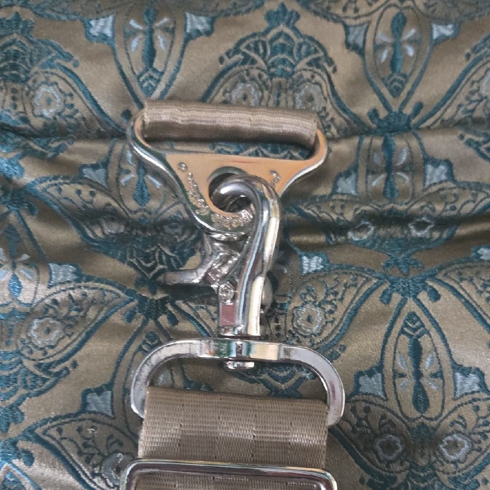 Petunia Pickle Bottom Blue and Tan Baby Bag - Picture 3 of 8